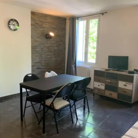Apartamento Centre Historique De - Face A La Mairie Fréjus