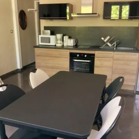 Centre Historique De - Face à La Mairie Appartement Fréjus